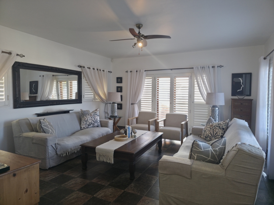 5 Bedroom Property for Sale in Wavecrest Eastern Cape